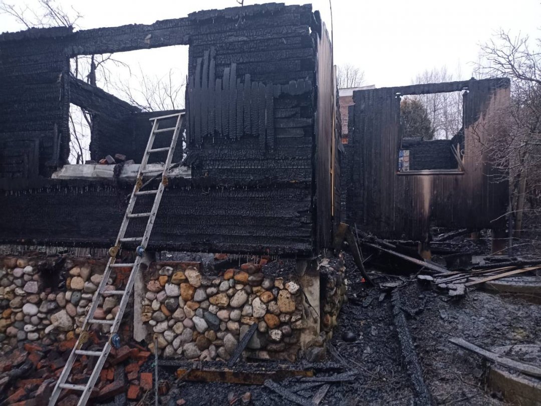 В Дмитрове возбуждено уголовное дело по факту гибели трех человек в пожаре